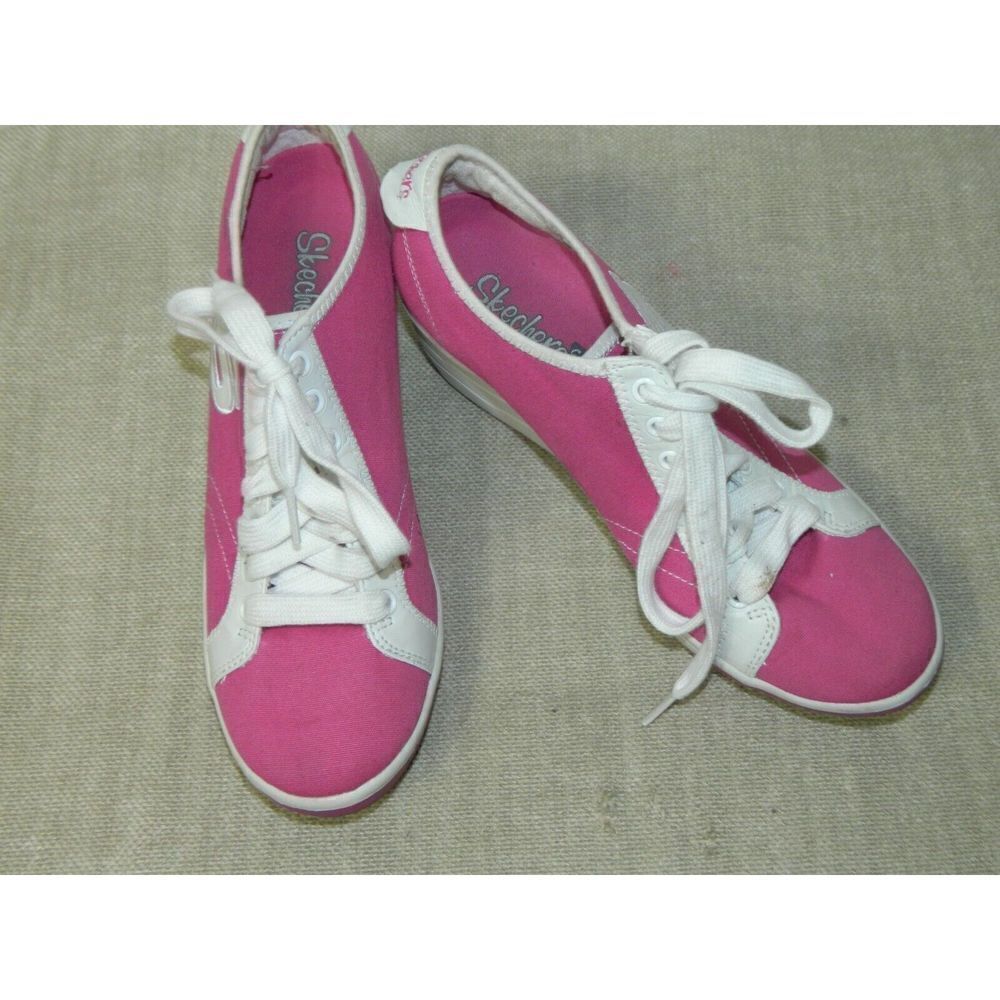 Sketchers Cali Sneakers  Wedge Platform Pink and White Size‎ 8.5 Y2K